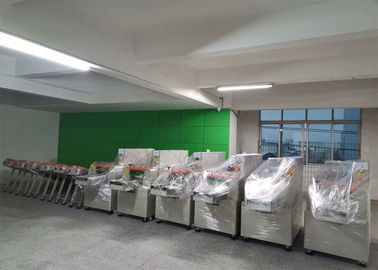 Carbon Steel Body Face Mask Packing Machine Disposable Usage Gauze Mask Use